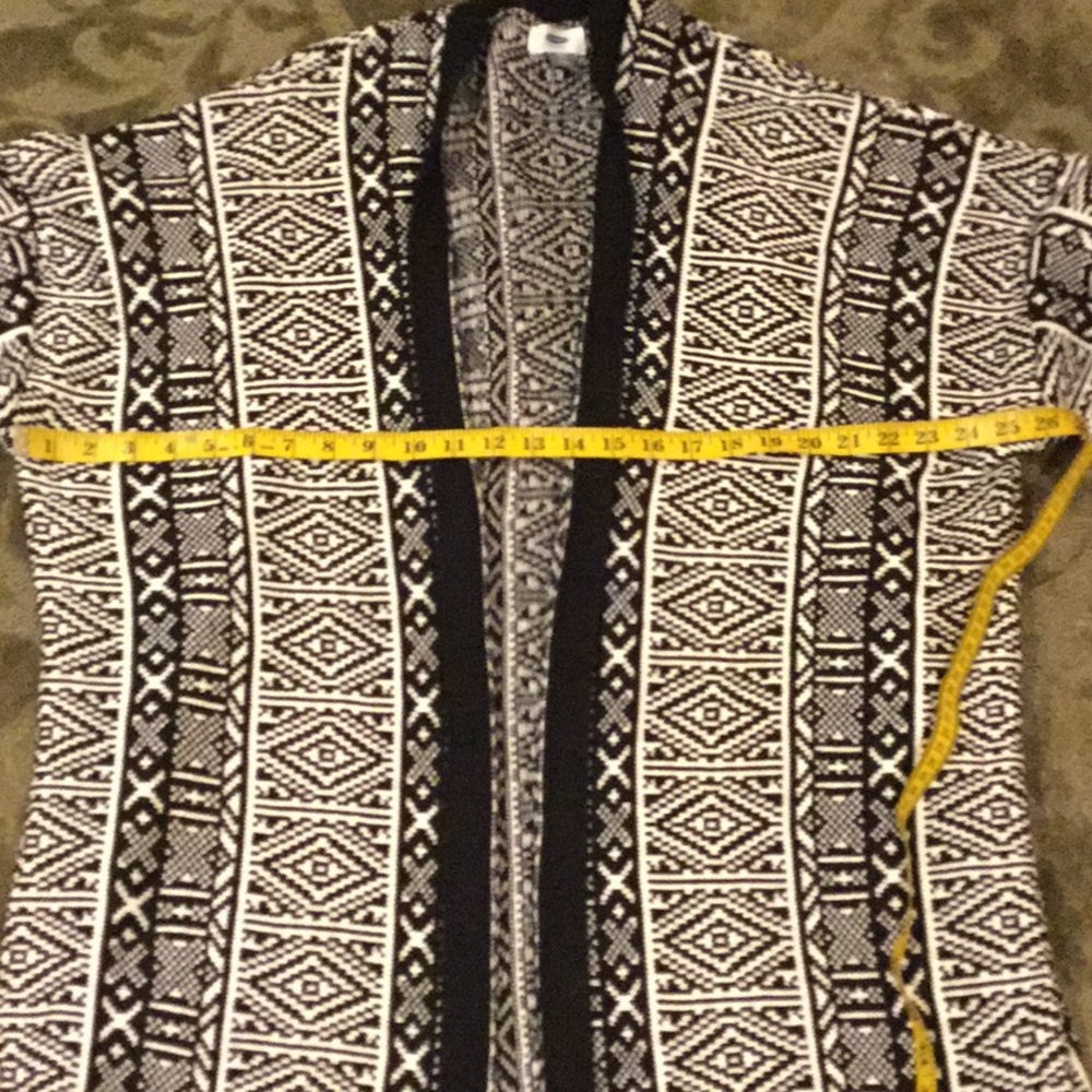 Sweater - Picture 7 of 7
